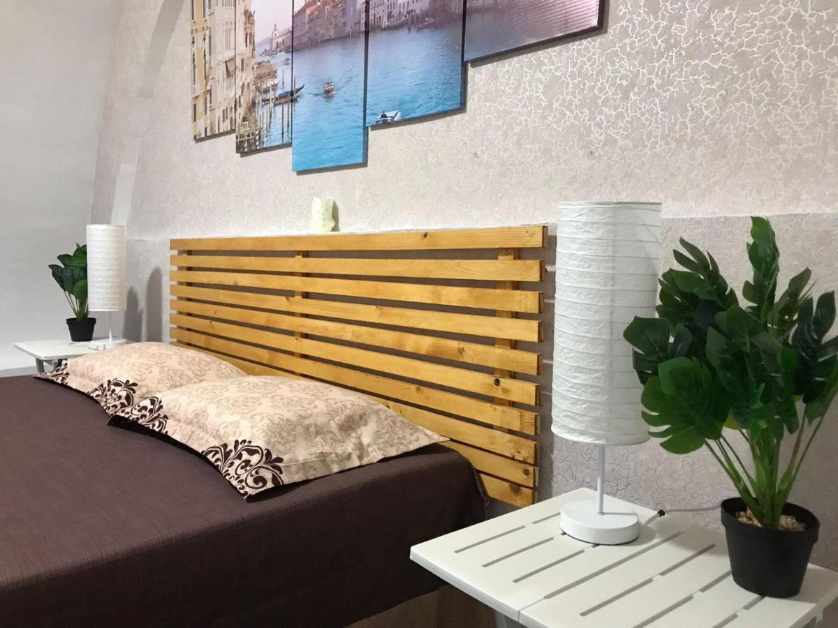 Large Apartment City Centre Βουκουρέστι Εξωτερικό φωτογραφία