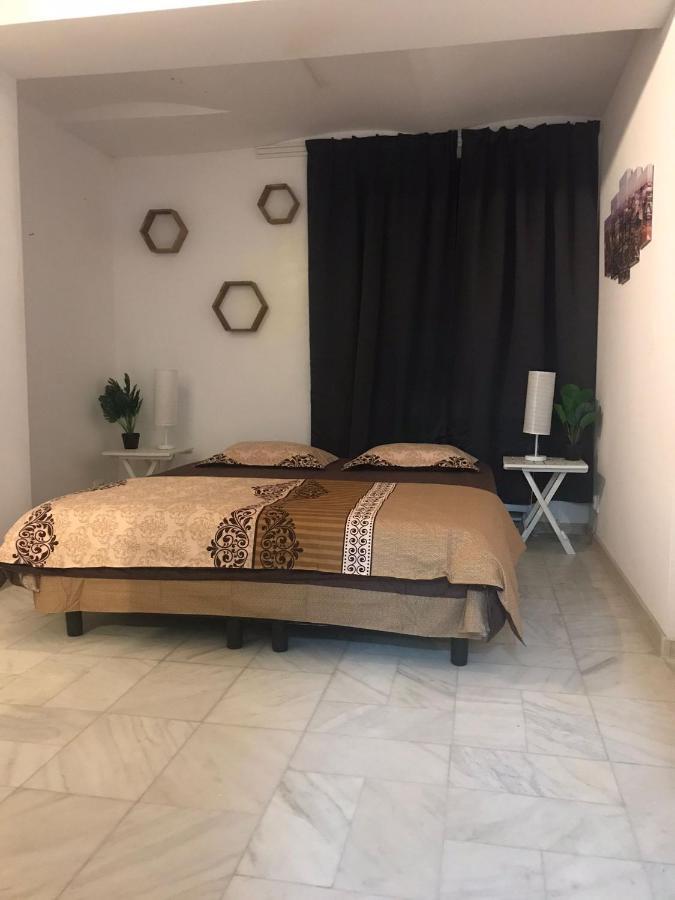 Large Apartment City Centre Βουκουρέστι Εξωτερικό φωτογραφία